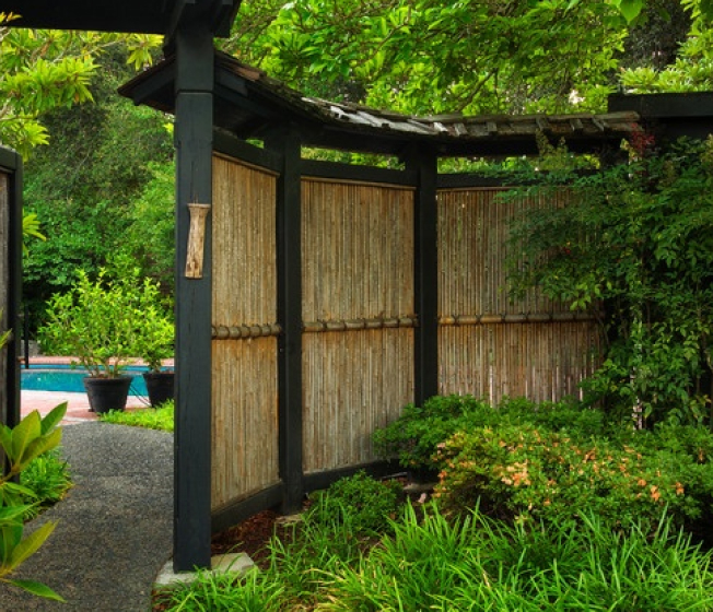 Give Your Backyard a New Look with Bamboo Fence Panels